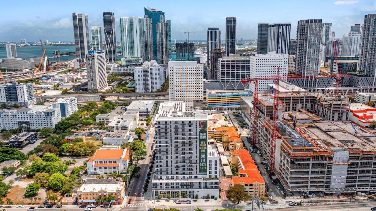 Stylish Unit In Downtown Miami With Free Parking Apartment Exterior photo